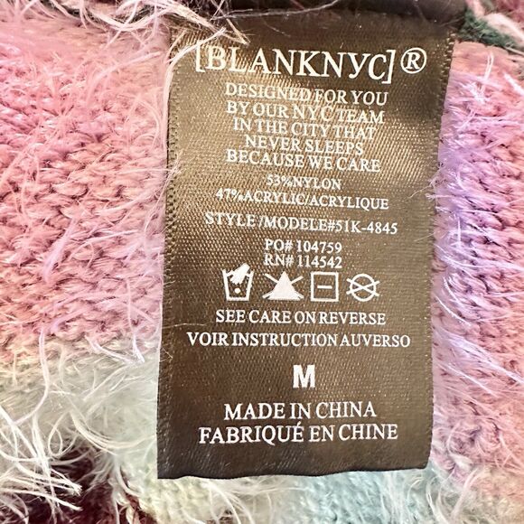 Women's Red Blank NYC Stripe Funnel Neck Eyelash Sweater sz M - Picture 9 of 10